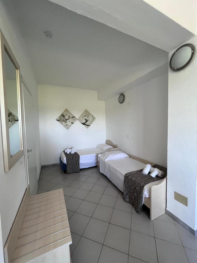 Hotel Letizia Follonica Exterior foto