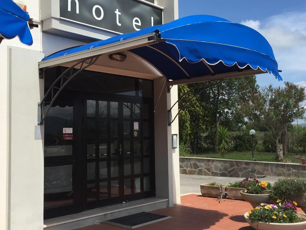 Hotel Letizia Follonica Exterior foto